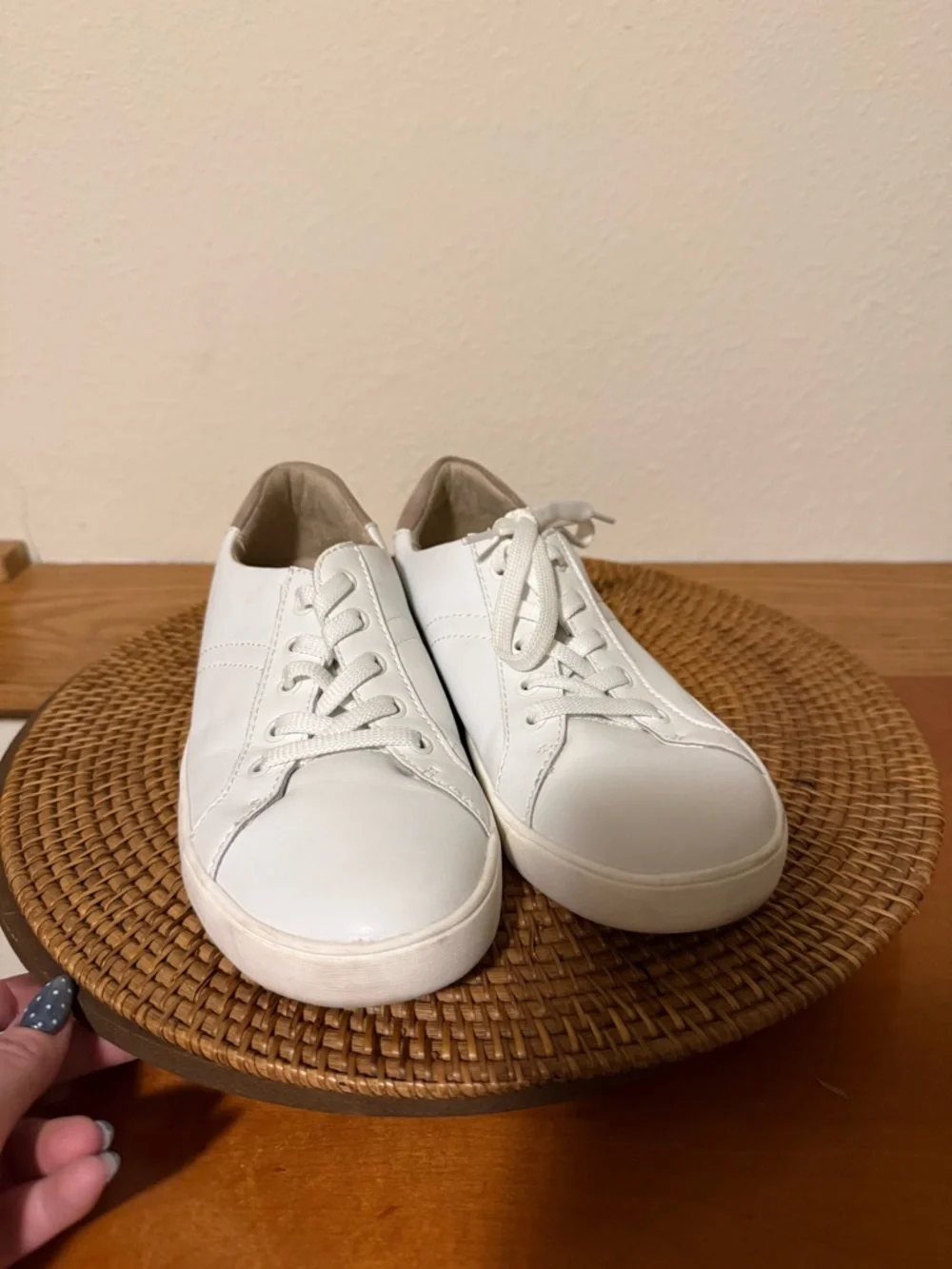 Naturalizer women’s white